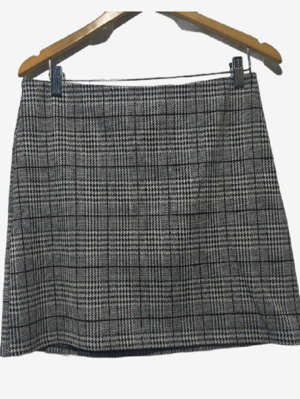 H&M Divided Black Burgundy Houndstooth Stretch Mini Skirt M Dark Academia